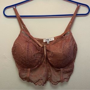 Lace padded cute top